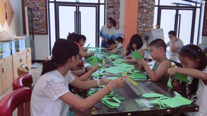 巧手折出新天地 鄰里共敘社區情——肖家河街道興蓉社區成功舉辦折紙藝術活動